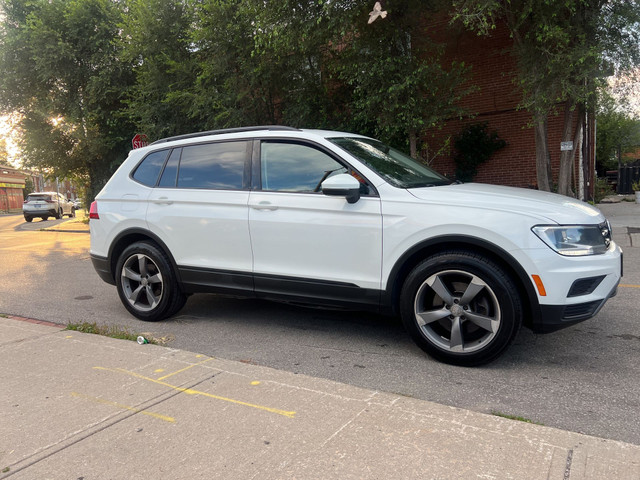 2019 Volkswagen Tiguan Trendline 4MOTION in Cars & Trucks in City of Toronto - Image 4