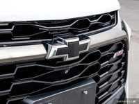 Command the road in this 2019 Chevrolet Blazer RS, a head-turning SUV boasting All-Wheel Drive for c... (image 8)