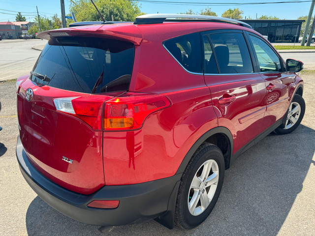 2014 Toyota RAV4 XLE in Cars & Trucks in Ottawa - Image 4