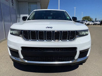 CLEAN CARFAX, Heated front Seats, Heated Steering Wheel, Back up Camera, 10.1 Color touschreen, Heat... (image 6)