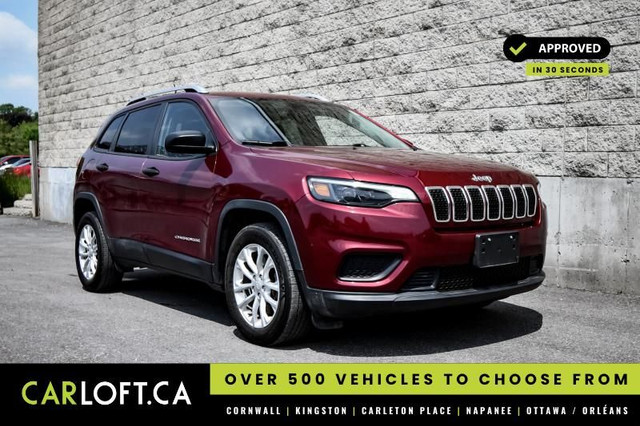 2020 Jeep Cherokee Sport • HEATED SEATS/STEERING • REAR CAM in Cars & Trucks in Cornwall