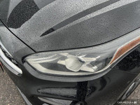 Former Daily Rental: Window Grid Antenna, Wheels: 17 Machine Finish Alloy, Variable Intermittent Wip... (image 6)
