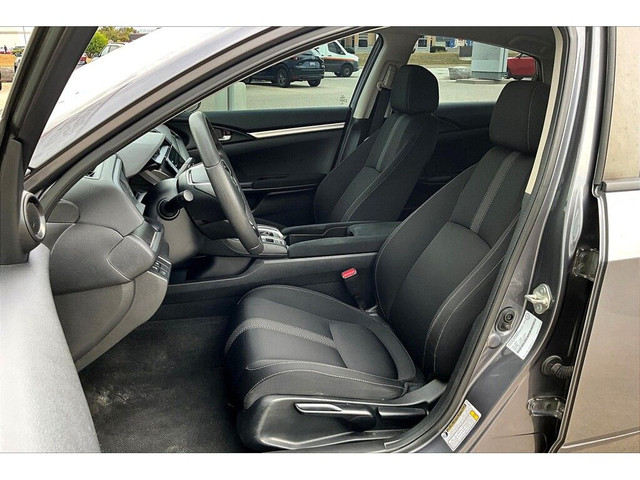 2020 Honda Civic Sedan in Cars & Trucks in Cambridge - Image 3
