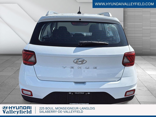 2024 Hyundai Venue Preferred IVT in Cars & Trucks in West Island - Image 3