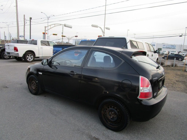 2011 Hyundai Accent GL Sport AUTOMATIQUE TOIT OUVRANT in Cars & Trucks in Laval / North Shore - Image 4