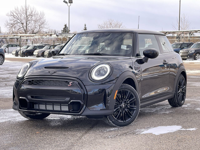 2024 MINI COOPER (3) in Cars & Trucks in Calgary