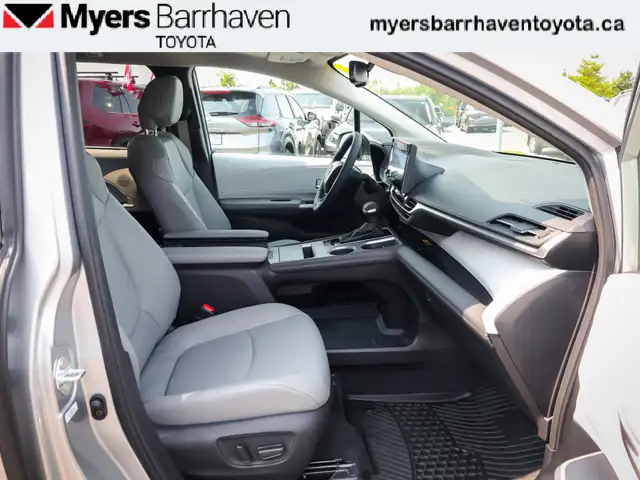 2025 Toyota Sienna XLE 8-Passenger - Certified in Cars & Trucks in Ottawa - Image 12