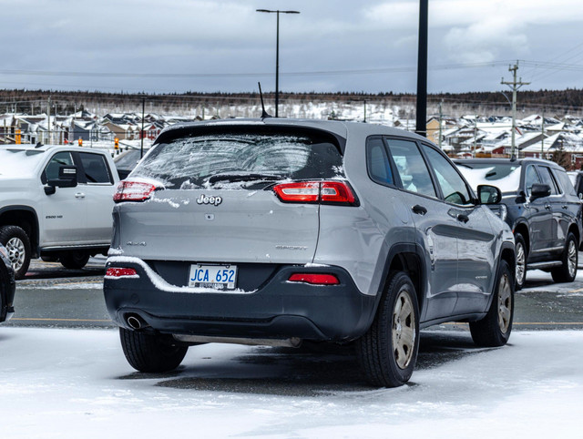 2015 Jeep Cherokee Sport in Cars & Trucks in St. John's - Image 4