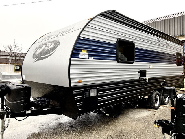 2022 FOREST RIVER GREY WOLF 20RDSE IN STOCK in Travel Trailers & Campers in Kitchener / Waterloo - Image 3