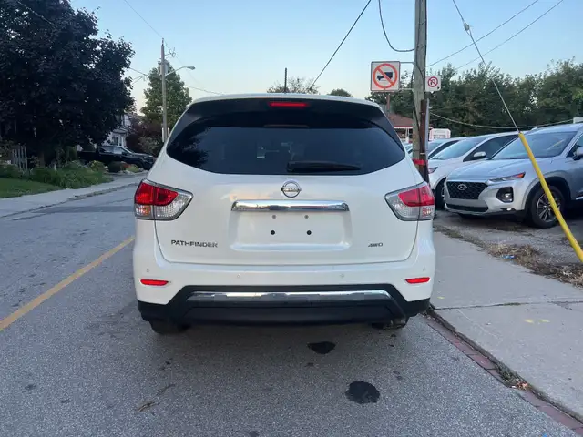 2016 Nissan Pathfinder 4WD S in Cars & Trucks in City of Toronto - Image 8