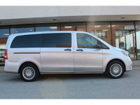 2018 MERCEDES METRIS 8 PASSENGERS LEATHER SEATS VAN WITH SIDE AND REAR PRIVACY GLASSES AND DUAL POWE... (image 4)