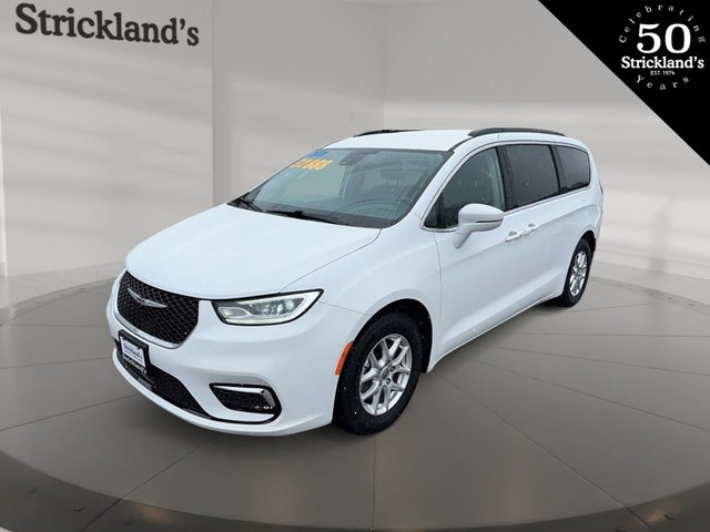 2022 CHRYSLER PACIFICA TOURING L in Cars & Trucks in Stratford
