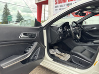 250 | 4MATIC | SUNROOF | LEATHER HEATED SEATS | AMBIENT LIGHTING Come see this 2015 Mercedes-Benz CL... (image 9)