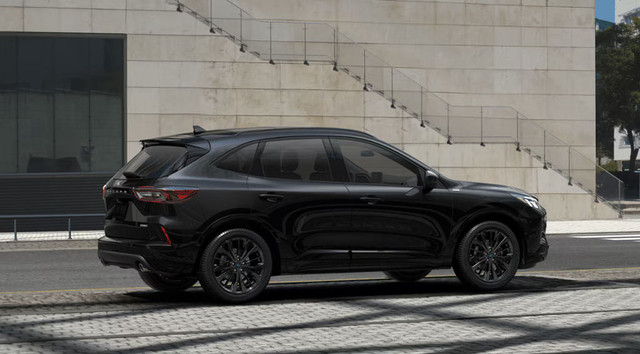 2025 Ford Escape ST-LINE ELITE | TRAILER TOW PKG | PREM TECH PKG in Cars & Trucks in Calgary - Image 2