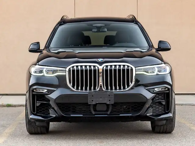 2019 BMW X7 xDrive40i - M PKG I Indiv. Interior I No Accidents in Cars & Trucks in Saskatoon - Image 3