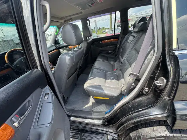 2004 Lexus GX 470 AS IS SPECIAL, 4.7 V8, WELL MAINTAINED in Cars & Trucks in London - Image 13