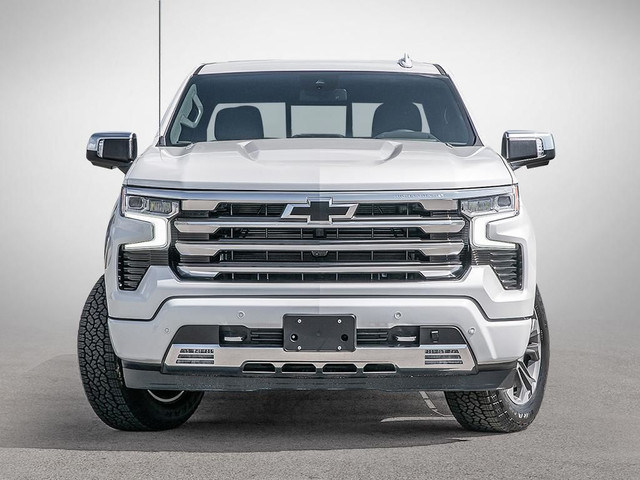 2024 Chevrolet Silverado 1500 High Country in Cars & Trucks in City of Montréal - Image 2