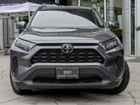Visit our dealership to explore the recent trade-in of the 2021 TOYOTA RAV4 LE. This exceptional veh... (image 3)