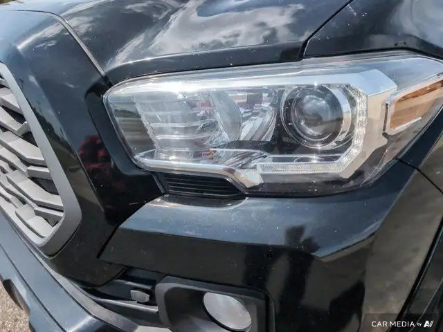 2022 Toyota Tacoma TRD Sport in Cars & Trucks in Calgary - Image 14