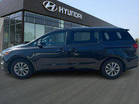 The 2020 Kia Sedona LX offers a blend of comfort, versatility, and advanced technology, making it an... (image 7)