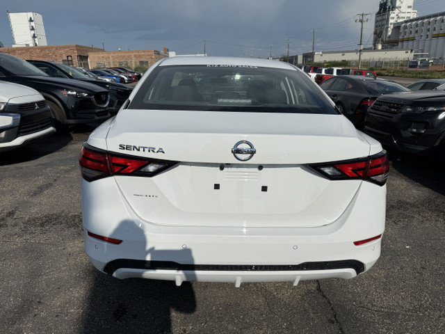 2022 Nissan Sentra S LOW KMS! in Cars & Trucks in Lethbridge - Image 3