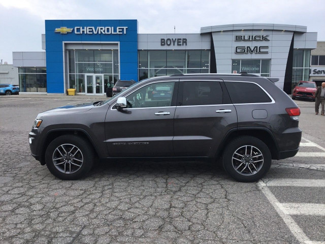 2020 Jeep Grand Cherokee in Cars & Trucks in Oshawa / Durham Region - Image 2