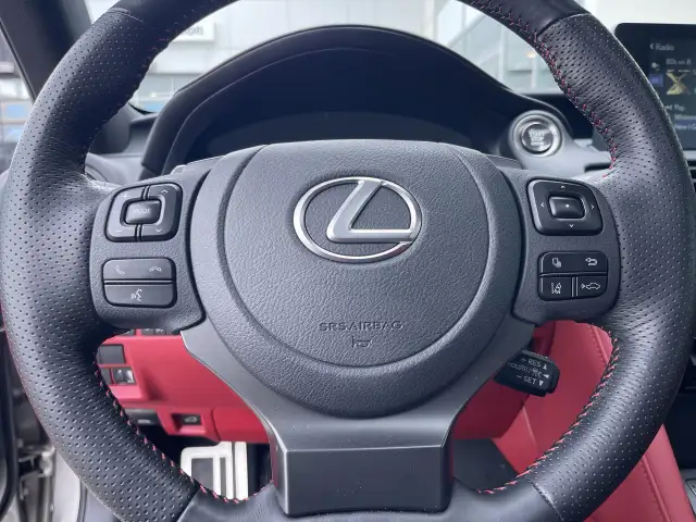 2023 Lexus IS IS 300 in Cars & Trucks in Laval / North Shore - Image 23