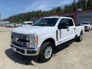 2023 Ford Super Duty F-350 SRW XLT