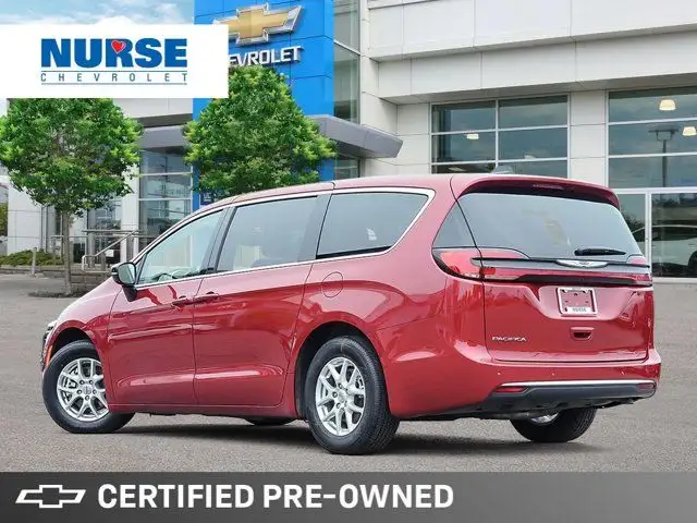 2024 Chrysler Pacifica Touring-L | Accident free | Remote start in Cars & Trucks in Oshawa / Durham Region - Image 4