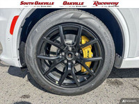 AWD, HEATED LEATHER/SUEDE SEATS w/ YELLOW STITCH, NAVIGATION w/ VOICE ACTIVATION, PARKVIEW REAR BACK... (image 5)