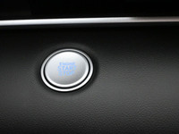 O'Regan's Dartmouth Hyundai is your one-owner headquarters and home to the largest selection of one... (image 9)