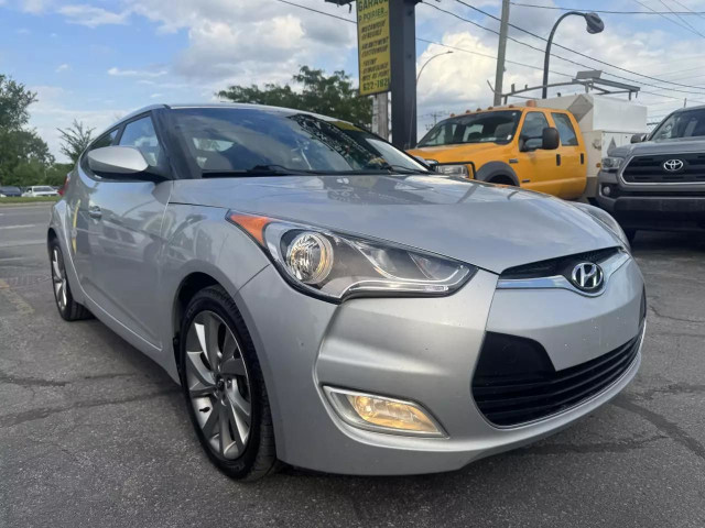 2016 HYUNDAI Veloster SE in Cars & Trucks in Laval / North Shore