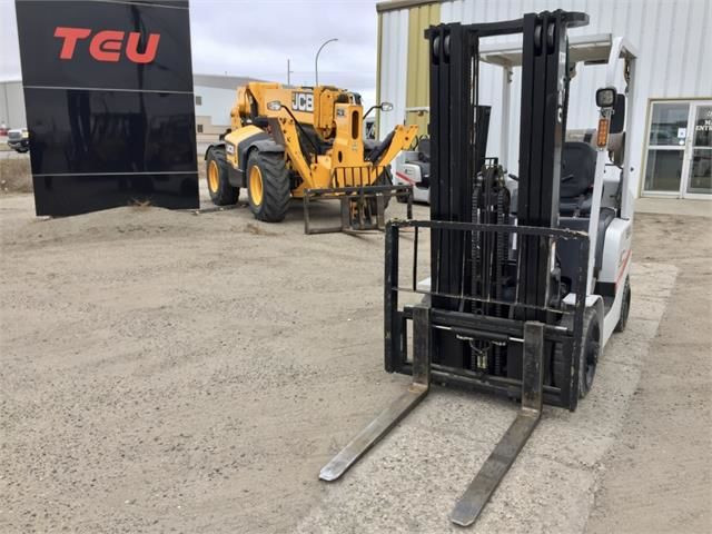 2017 TEU FCG25T Cushion Tire Forklift in Heavy Equipment in Regina - Image 3
