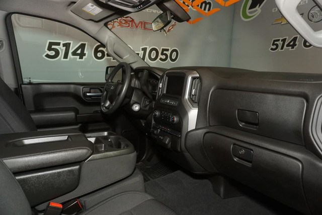 2022 Chevrolet Silverado 1500 RALLY SPORT CREW 4X4 MAG NOIR 20'' in Cars & Trucks in City of Montréal - Image 3