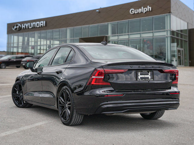 2024 Volvo S60 Plus Black Edition B5 AWD | 360 Cam | Panoroof |S in Cars & Trucks in Guelph - Image 4