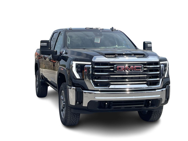 2025 GMC Sierra 2500 HD SLE in Cars & Trucks in City of Montréal - Image 3