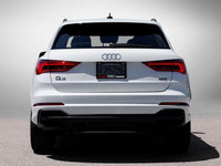 This Audi Q3 boasts a Intercooled Turbo Regular Unleaded I-4 2.0 L/121 engine powering this Automati... (image 5)