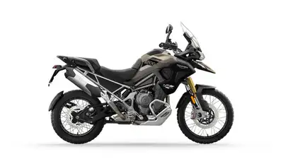 WE SHIP EVERYWHERE ~ EASY FINANCING OPTIONS ~ WE TAKE TRADES ??Parts ?Sales ?Service ?? Vancouver ?...