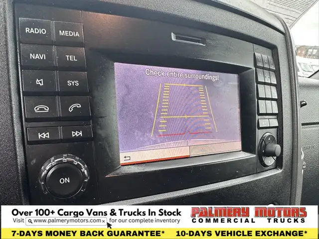 2017 Mercedes-Benz Sprinter 2500 144" HIGH ROOF 4X4 +LOW RANGE dans Autos et camions dans Région de Mississauga/Peel - Image 42
