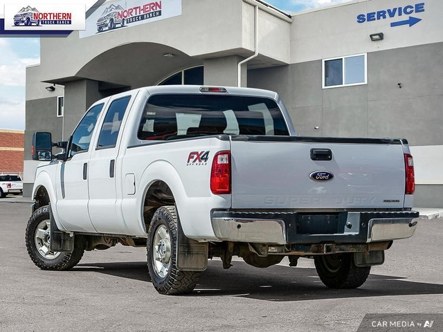 2012 Ford F-250 XLT AS TRADED CREW CAB 4X4 in Cars & Trucks in Edmonton - Image 4