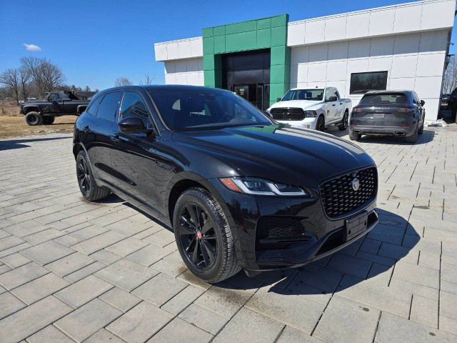 2021 Jaguar F-PACE in Cars & Trucks in Ottawa - Image 3