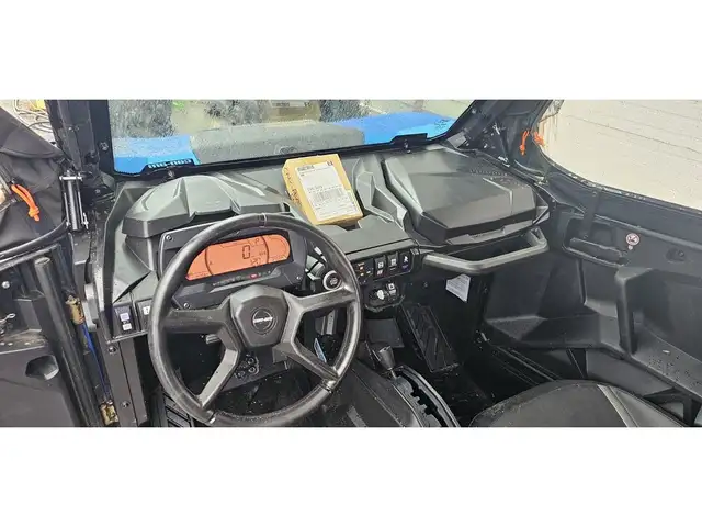 2021 Can-Am Commander Max 1000 XT FINANCING AVAILABLE in ATVs in Vancouver - Image 16