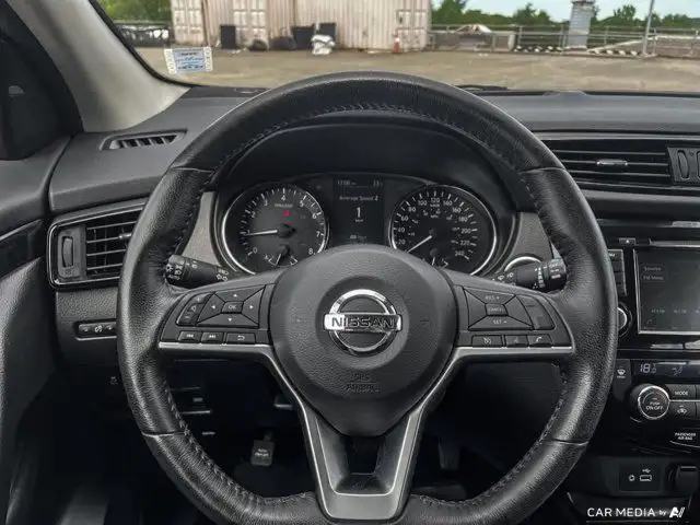 2019 Nissan Qashqai SV in Cars & Trucks in Dartmouth - Image 18
