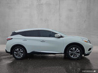 Elevate your driving experience in Ottawa with this sophisticated 2017 Nissan Murano SL, a stylish c... (image 7)
