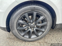 This vehicle is being sold AS IS/AS TRADED and is not represented as being in roadworthy condition,... (image 5)