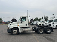 2019 FREIGHTLINER X12564ST;Heavy Duty Trucks - CONVENTIONAL W/O SLEEPER Penske Location 1610 ENTERPR... (image 3)