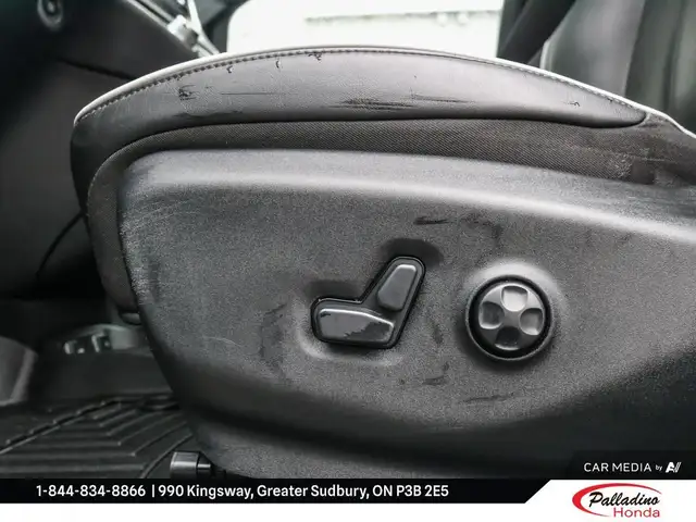 2019 Chrysler Pacifica Limited in Cars & Trucks in Sudbury - Image 17