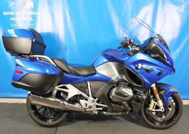 2023 BMW R1250RT in Sport Touring in City of Montréal - Image 2