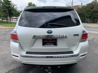 { CERTIFIED PRE-OWNED } THIS VEHICLE COMES FULLY CERTIFIED WITH A SAFETY CERTIFICATE SERVICED AT NO... (image 3)