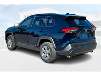 Clean Carfax Report | Toyota Rav4 Hybrid XLE | AWD | 2.5L I-4 | Touchscreen | Power Sunroof | Androi... (image 7)
